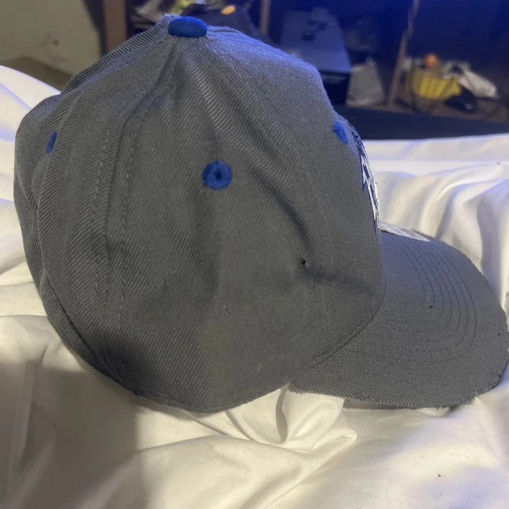 Vintage 90s Top Of The‎ World TOW Air Force Falcons fitted Hat Cap Y2K